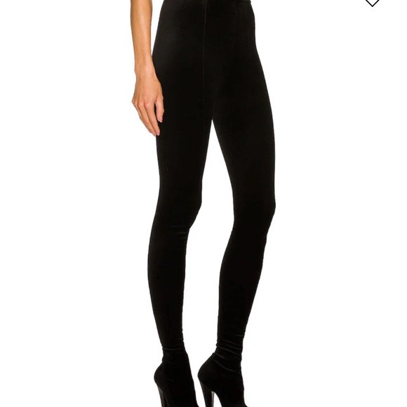 Saint Laurent Black Velvet Skirt with Branded Waistlabel - Picture 9 of 10